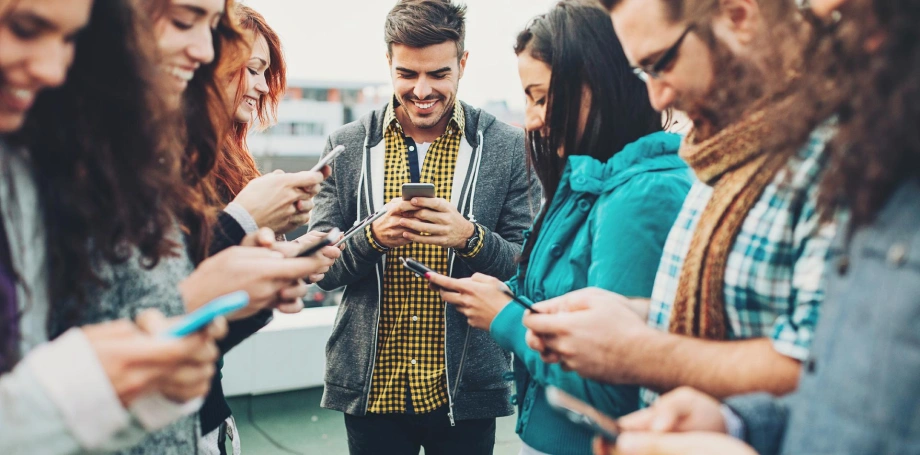 Tipos de celulares: Diversidad tecnológica en la palma de tu mano