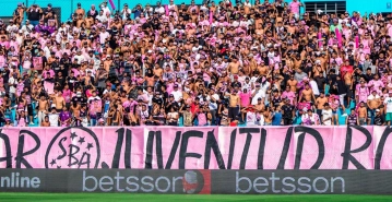 hinchada de sport boys